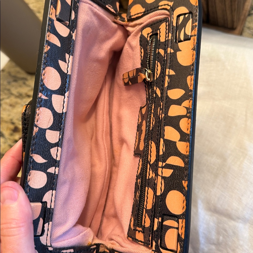 Vintage Clutch - Picture 9 of 9